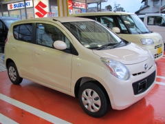 アルトのOEM版マツダキャロル GS ABS付き スズキ 未使用車は静岡県 
