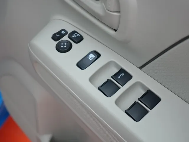 ワゴンR(スズキ)FAディーラー試乗車 13