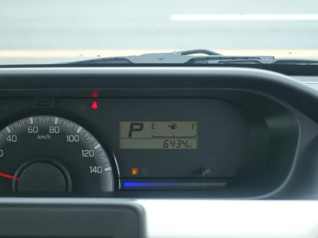 ワゴンR(スズキ)FAディーラー試乗車 18