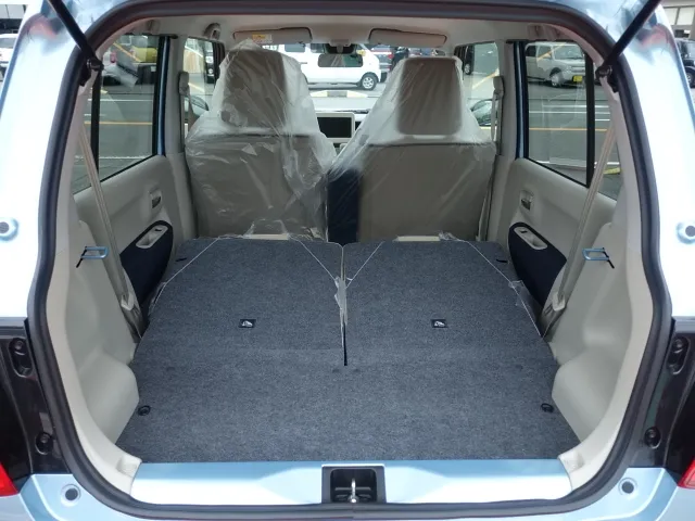 ラパン(スズキ)モード届出済未使用車 11