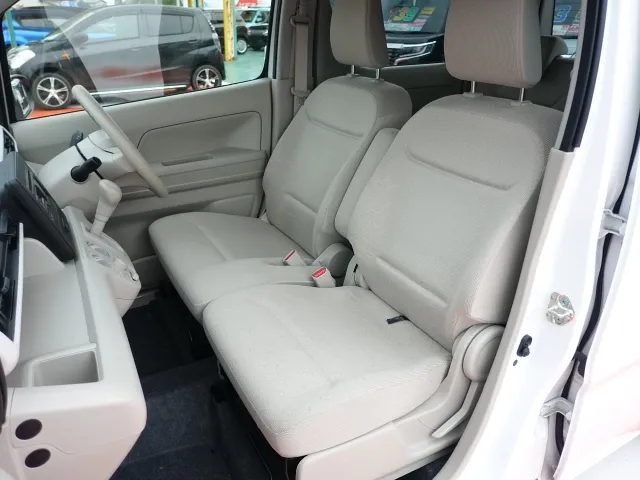ワゴンR(スズキ)FAディーラー試乗車 3
