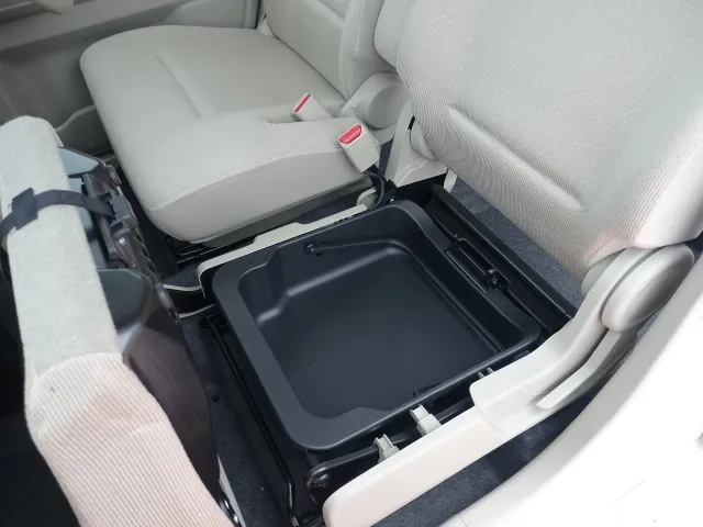 ワゴンR(スズキ)FAディーラー試乗車 5