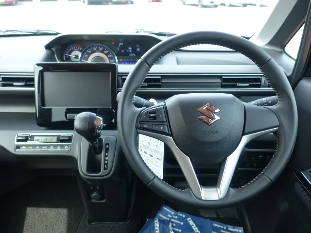 ワゴンR(スズキ)ハイブリッド　Xリミテッド　25周年記念車ディーラー試乗車 6