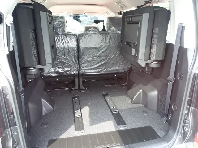 デリカD:5(三菱)G パワーパッケージ 8人 アラビュー登録済未使用車 6