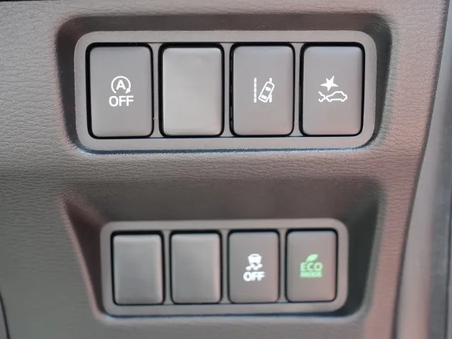 デリカD:5(三菱)G パワーパッケージ 8人 アラビュー登録済未使用車 21