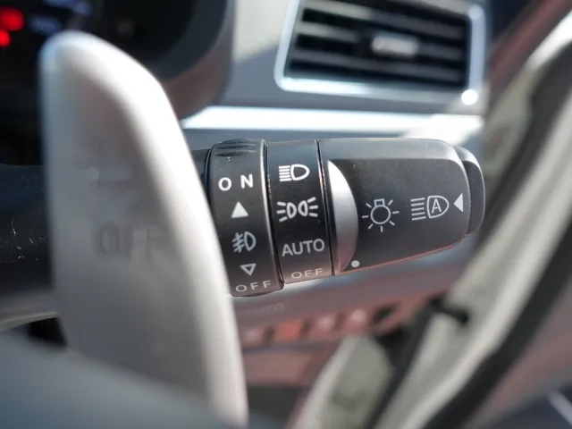 デリカD:5(三菱)G パワーパッケージ 8人 アラビュー登録済未使用車 22