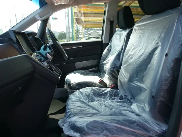 デリカD:5(三菱)G パワーパッケージ 8人 アラビュー登録済未使用車 3