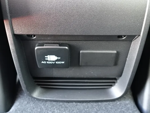 デリカD:5(三菱)G パワーパッケージ 8人 アラビュー登録済未使用車 7
