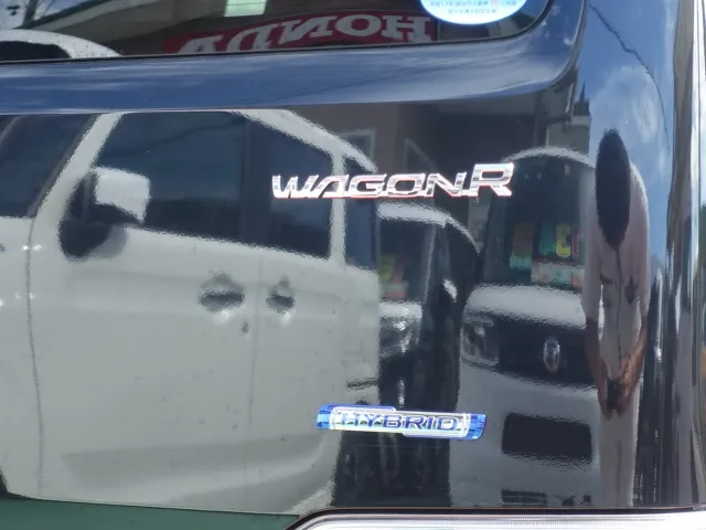 ワゴンR(スズキ)ハイブリッド　FXディーラー試乗車 8