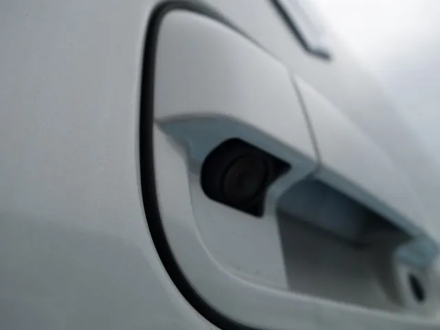 ワゴンR(スズキ)ハイブリッド　ＦＸリミテッド　25周年記念車　全方位カメラディーラー試乗車 10