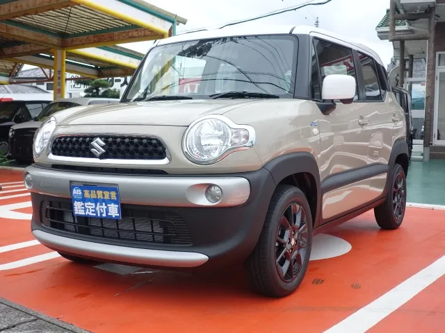クロスビー(スズキ)ハイブリッドMXセーフティパッケージレス登録済未使用車 1