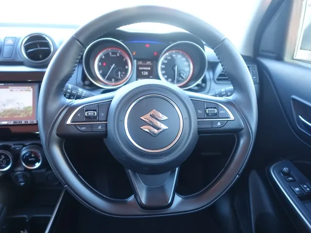スイフト(スズキ)XRリミテッド アップグレードパックディーラー試乗車 6