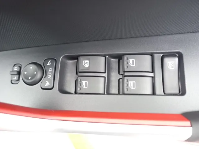 ロッキー(ダイハツ)G　パノラマUGP登録済未使用車 5