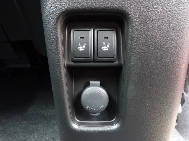 ハスラー(スズキ)ハイブリッドG セーフティサポート非装着車届出済未使用車 16