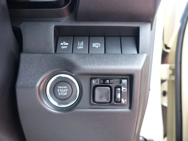 ジムニー(スズキ)XC ＡＴ車届出済未使用車 10
