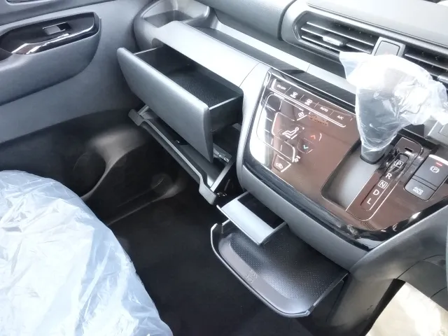 ルークス(ニッサン)ハイウェイスターX プロパイロットエディション 快適パックA届出済未使用車 23
