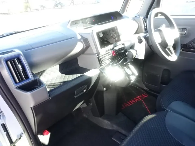 タント(ダイハツ)Xセレクション　UGP届出済未使用車 13