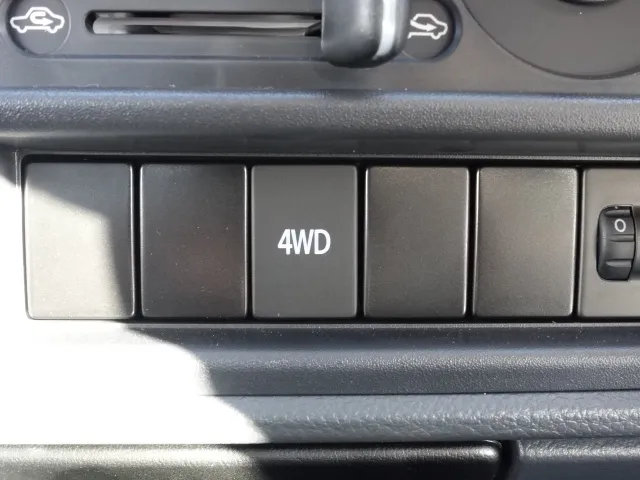 キャリートラック(スズキ)モーニング1軽ダンプ　4WD届出済未使用車 13