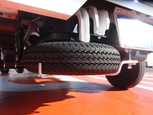 キャリートラック(スズキ)モーニング1軽ダンプ　4WD届出済未使用車 4