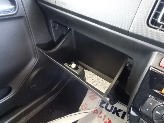 アルト(スズキ)ターボディーラー試乗車 17