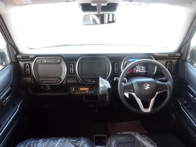 ハスラー車内パーツセット 新品未使用取り外し品 ハスラー Jスタイル スズキ 届出済未使用車は静岡県 松下
