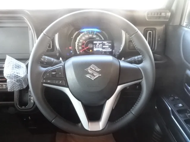 ハスラー車内パーツセット 新品未使用取り外し品 ハスラー Jスタイル スズキ 届出済未使用車は静岡県 松下
