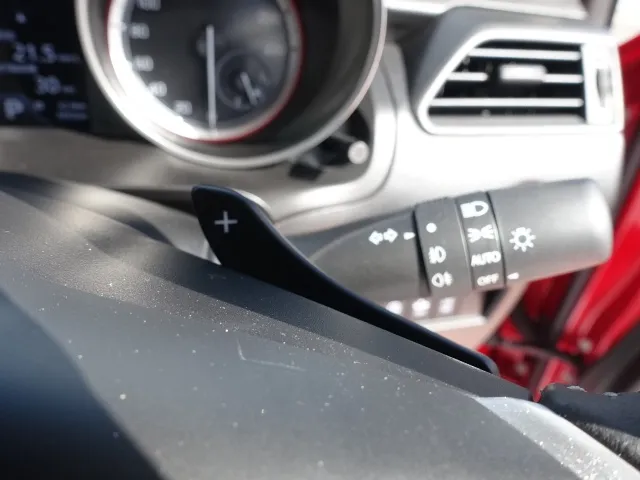 スイフト(スズキ)HYBRID RS　セーフティパッケージディ-ラ-試乗車 12