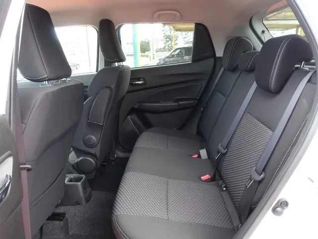 スイフト(スズキ)RS セーフティパッケージ　全方位カメラディ-ラ-試乗車 4