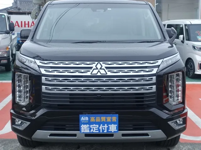 デリカD:5(三菱)G 7人乗り登録済未使用車 20