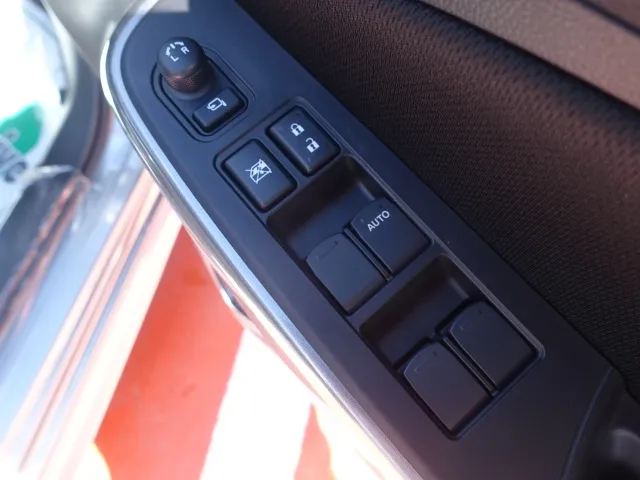 スイフト(スズキ)RSｔセーフティパッケージ中古車 12