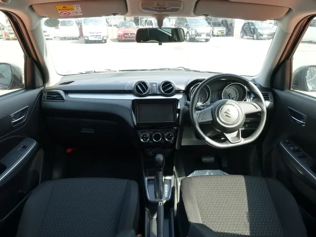 スイフト(スズキ)XGリミテッド　セーフティパッケージレス仕様車ディ-ラ-試乗車 5