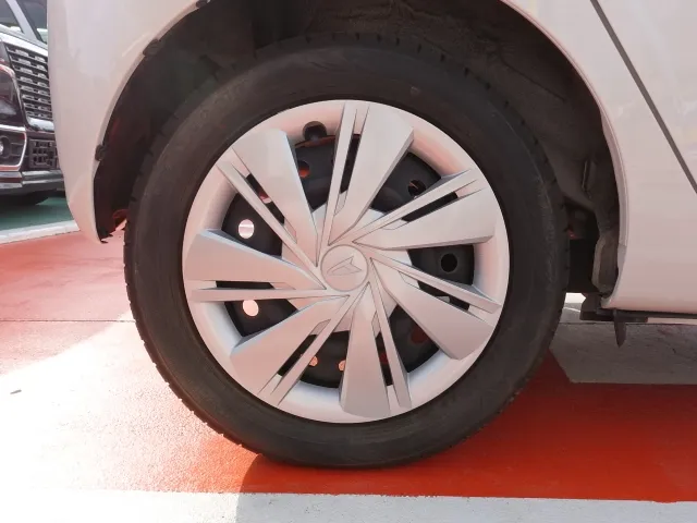 ミラトコット(ダイハツ)LSAⅢディ-ラ-試乗車 11