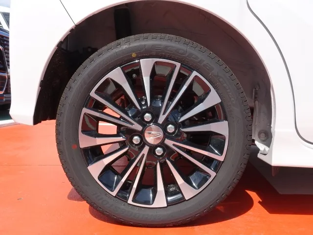 タント(ダイハツ)RSセレクション UGP届出済未使用車 13