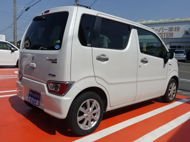 ワゴンR(スズキ)ハイブリッド ＦＸリミテッド　25周年記念車ディーラー試乗車 10