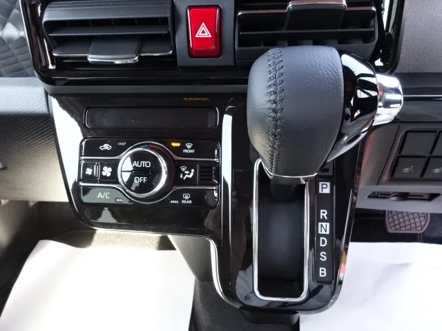 タント(ダイハツ)RSセレクション届出済未使用車 22