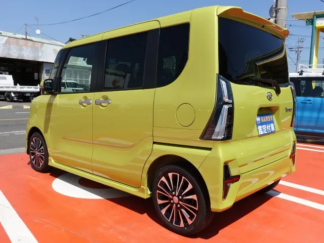タント(ダイハツ)RSセレクション届出済未使用車 2