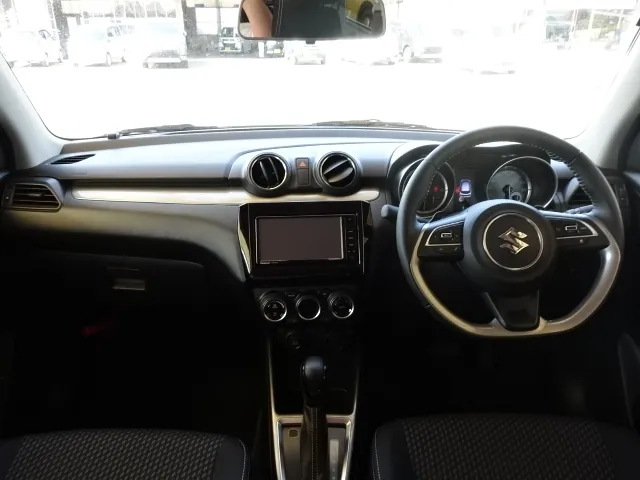 スイフト(スズキ)RSｔセーフティパッケージレンタＵＰ 5