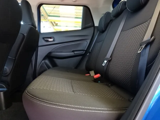 スイフト(スズキ)HYBRID RS セーフティパッケージ　全方位ディ-ラ-試乗車 5