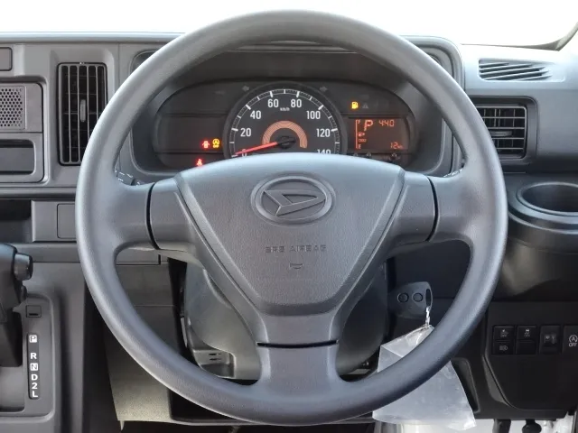 ハイゼット(ダイハツ)デラックス　SAⅢ届出済未使用車 6