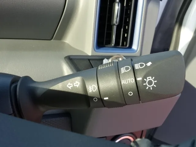 タント(ダイハツ)RSセレクション UGP届出済未使用車 17