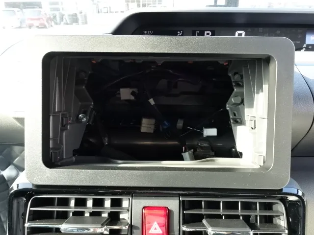 タント(ダイハツ)RSセレクション UGP届出済未使用車 22