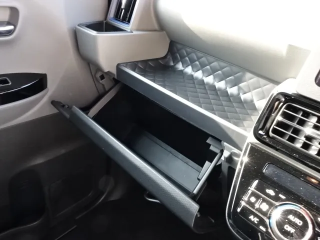 タント(ダイハツ)RSセレクション UGP届出済未使用車 26