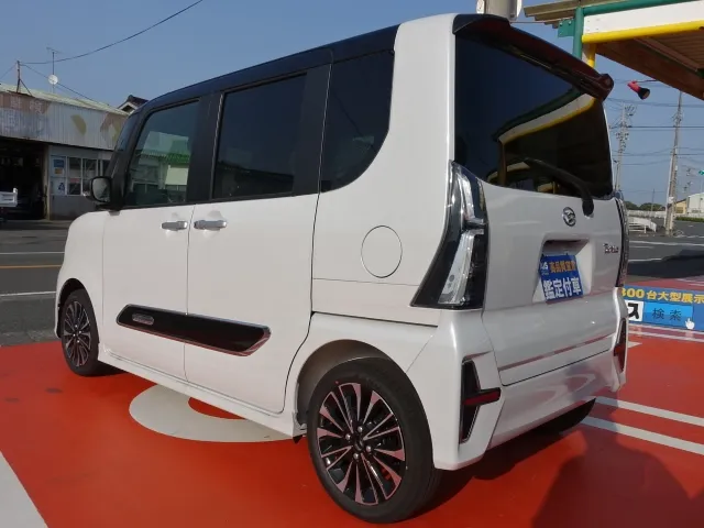 タント(ダイハツ)RSセレクション UGP届出済未使用車 2