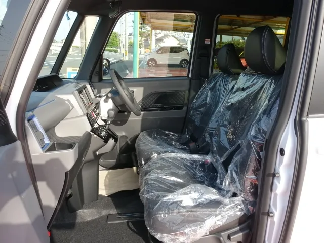 タント(ダイハツ)RSセレクション UGP届出済未使用車 3