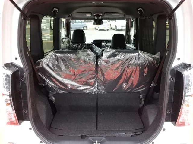 タント(ダイハツ)RS スタイルパック届出済未使用車 9