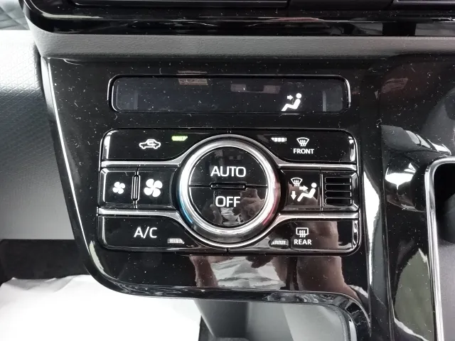 タント(ダイハツ)RS スタイルパック届出済未使用車 21