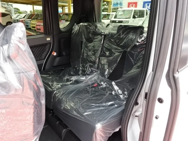 タント(ダイハツ)RS スタイルパック届出済未使用車 4