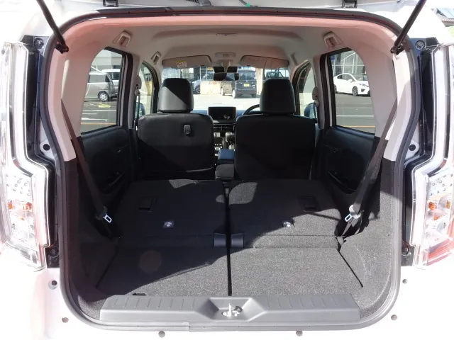 ムーヴ(ダイハツ)RSハイパーリミテッドSAⅢ届出済未使用車 15