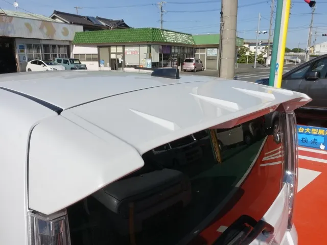 ムーヴ(ダイハツ)RSハイパーリミテッドSAⅢ届出済未使用車 10
