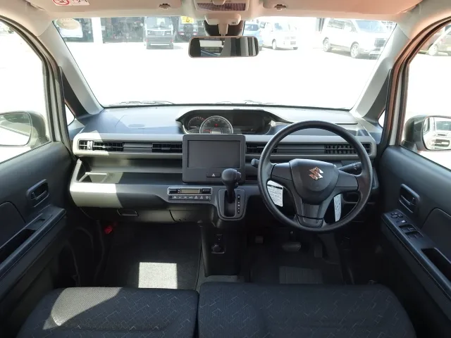 ワゴンR(スズキ)ハイブリッド　ＦXセーフティパッケージ装着車ディーラー試乗車 5